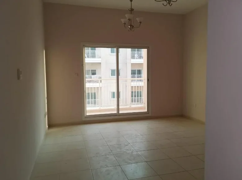 1 bedroom apartment 571 m² Dubai, United Arab Emirates