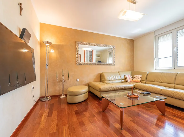 Mieszkanie 2 pokoi 50 m² Budva, Czarnogóra