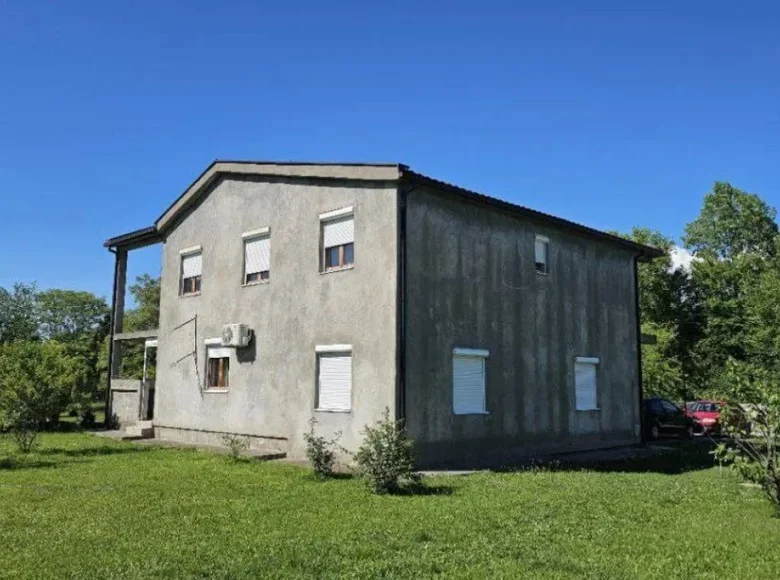 Дом 4 спальни 220 м² Kosic, Черногория