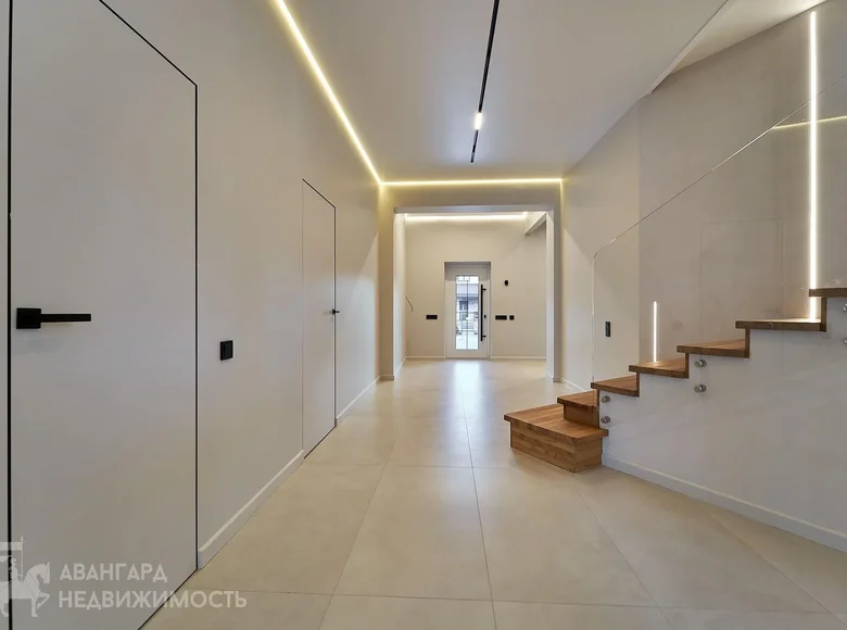 Cottage 378 m² Minsk, Belarus