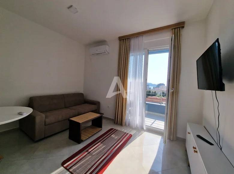 1 bedroom apartment 45 m² in Becici, Montenegro