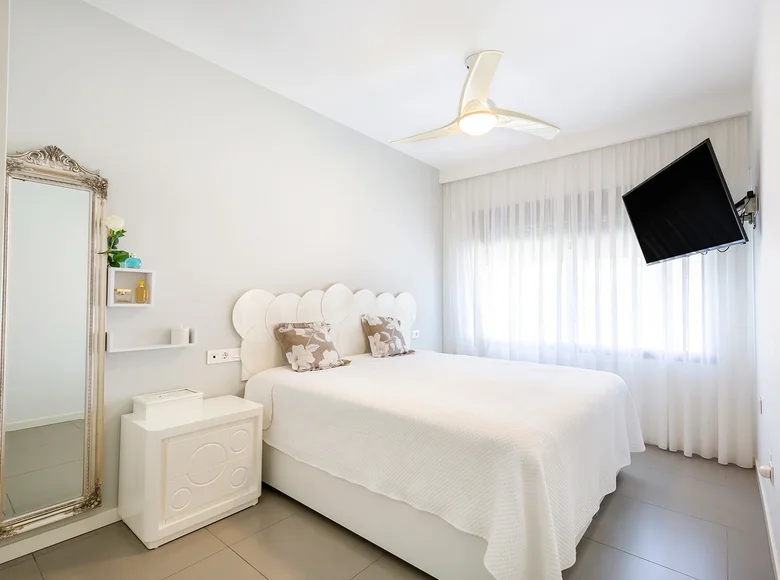 4 bedroom apartment 120 m² Pilar de la Horadada, Spain