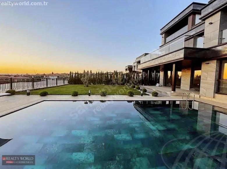 Willa 8 pokojów 900 m² Sur, Turcja