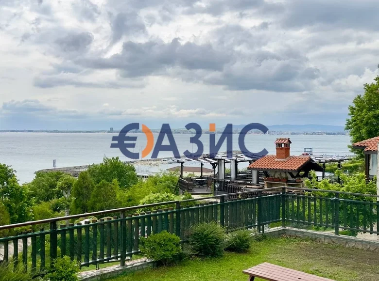 Квартира 2 спальни 79 м² Святой Влас, Болгария