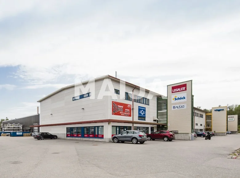 Office 350 m² in Helsinki sub-region, Finland