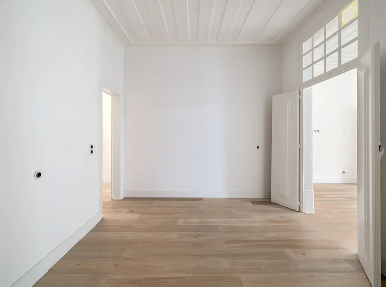 2 bedroom apartment 194 m² Alvalade, Portugal