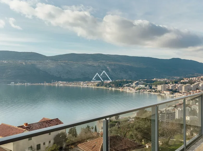 Wohnung 4 zimmer 122 m² Herceg Novi, Montenegro