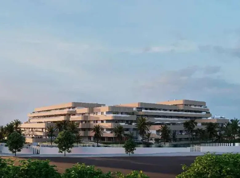 2 bedroom apartment 120 m² Estepona, Spain