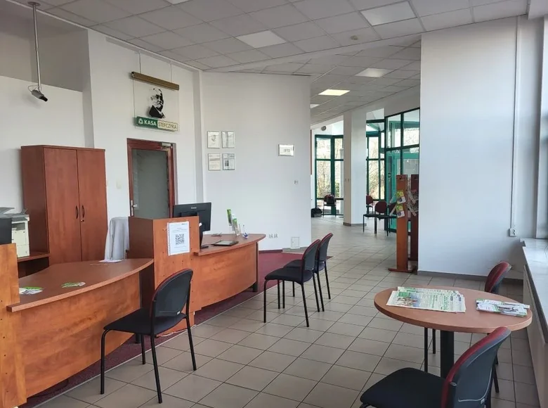 Commercial property 225 m² in Warsaw, Poland