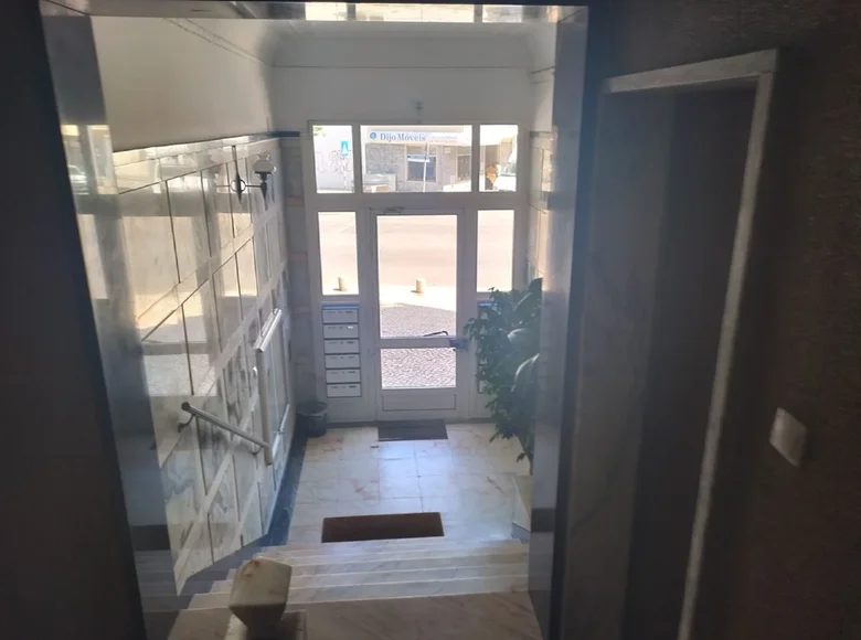 3 bedroom apartment 418 m² Seixal, Portugal