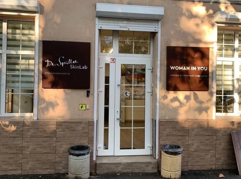 Commercial property 200 m² in Odesa, Ukraine