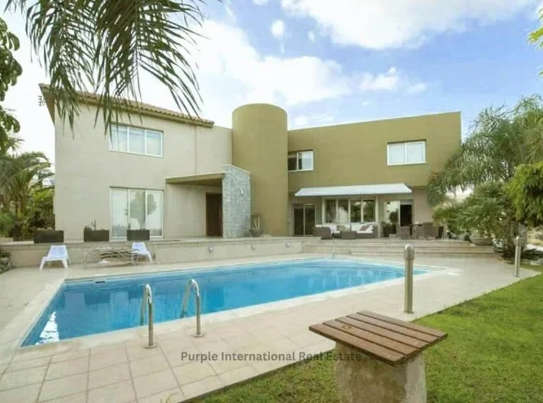 villa de 5 chambres 500 m² Demos Agiou Athanasiou, Chypre