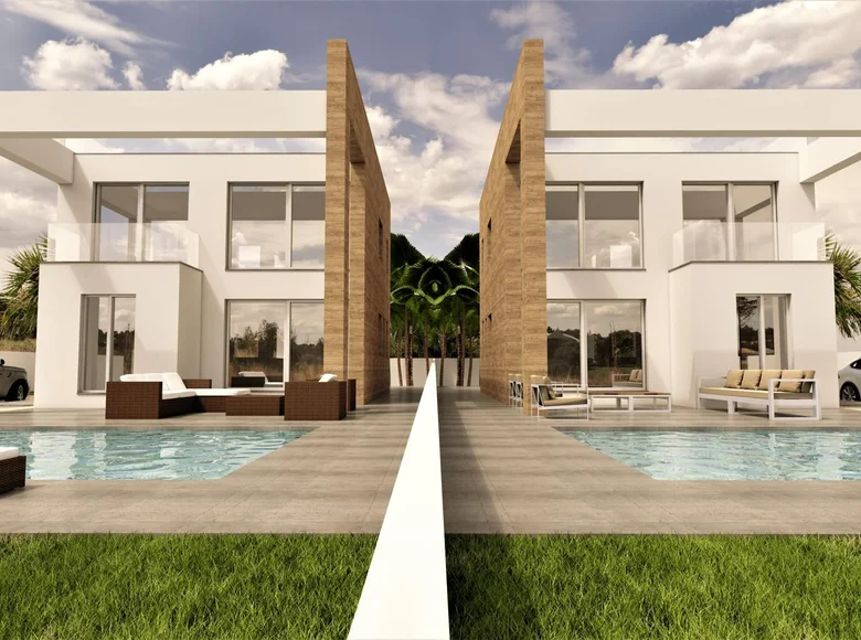 Mieszkanie 4 pokoi 238 m² Torrevieja, Hiszpania