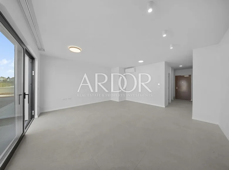 2 bedroom apartment 85 m² Grad Zadar, Croatia