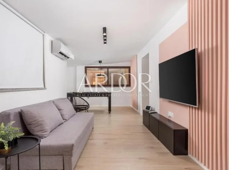 2 bedroom apartment 84 m² Grad Opatija, Croatia