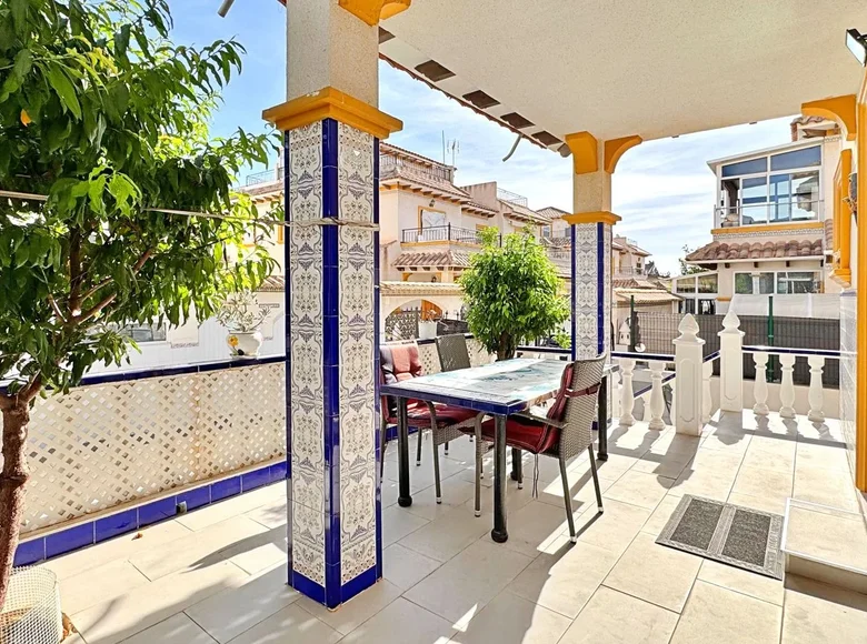 Townhouse 2 bedrooms 84 m² Orihuela, Spain