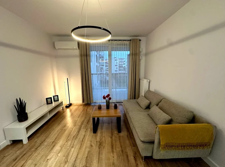 2 room apartment 40 m² in Warsaw, Poland