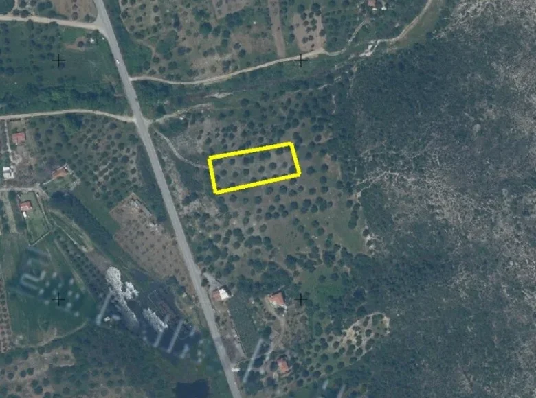 Land 1 room  Nikiti, Greece