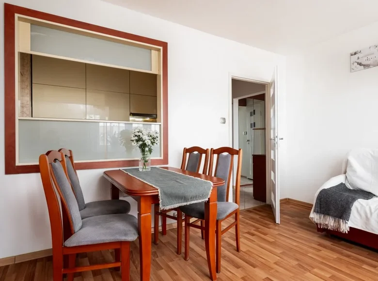 Wohnung 2 zimmer 36 m² in Warschau, Polen