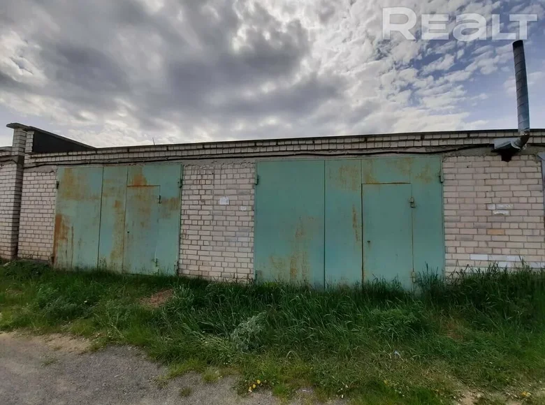 Commercial 1 room 80 m² in Salihorsk District, Belarus