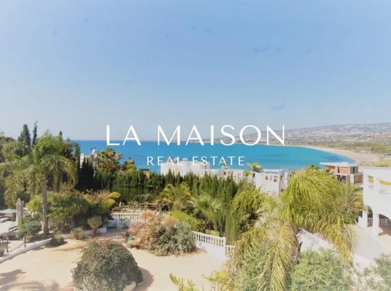 4 bedroom house 360 m² Kissonerga, Cyprus