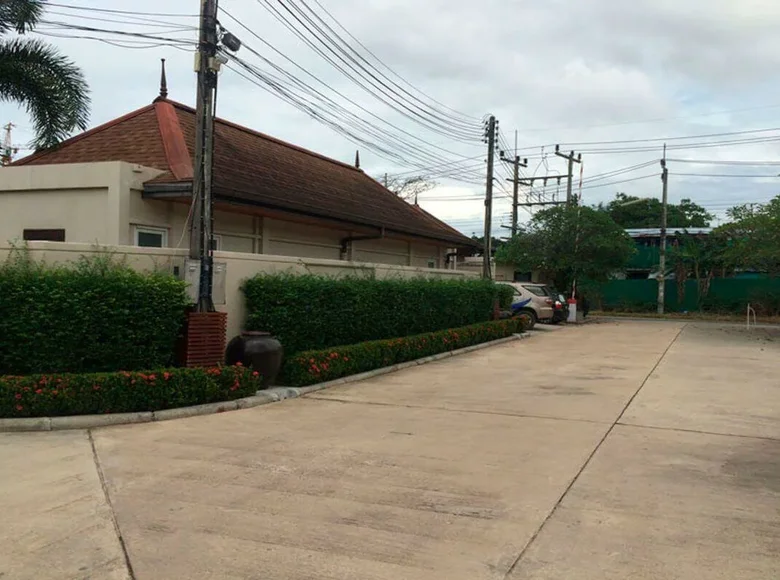 4 bedroom Villa  Choeng Thale, Thailand
