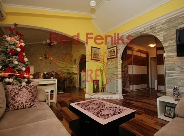 Apartamento 124 m² Podgorica, Montenegro