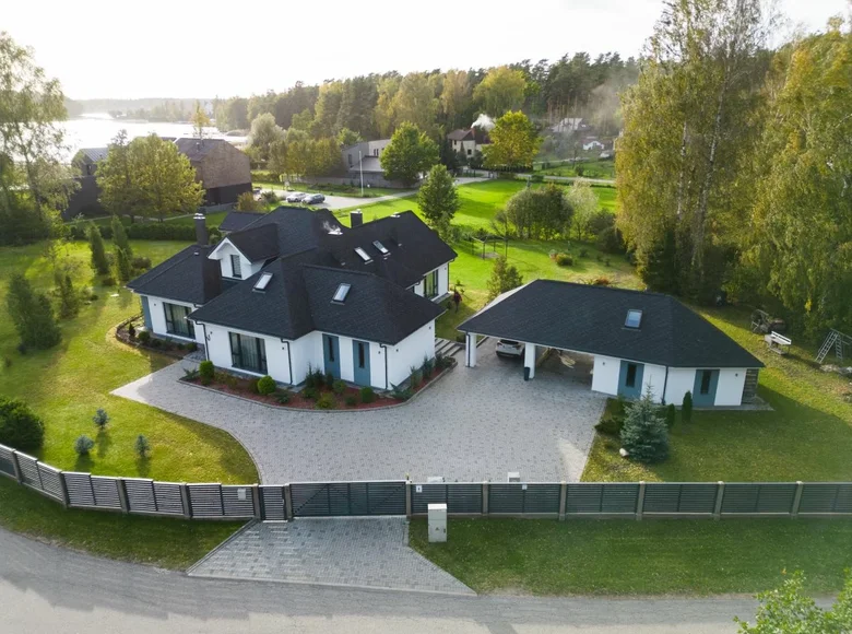 Дом 6 комнат 310 м² Baltezers, Латвия