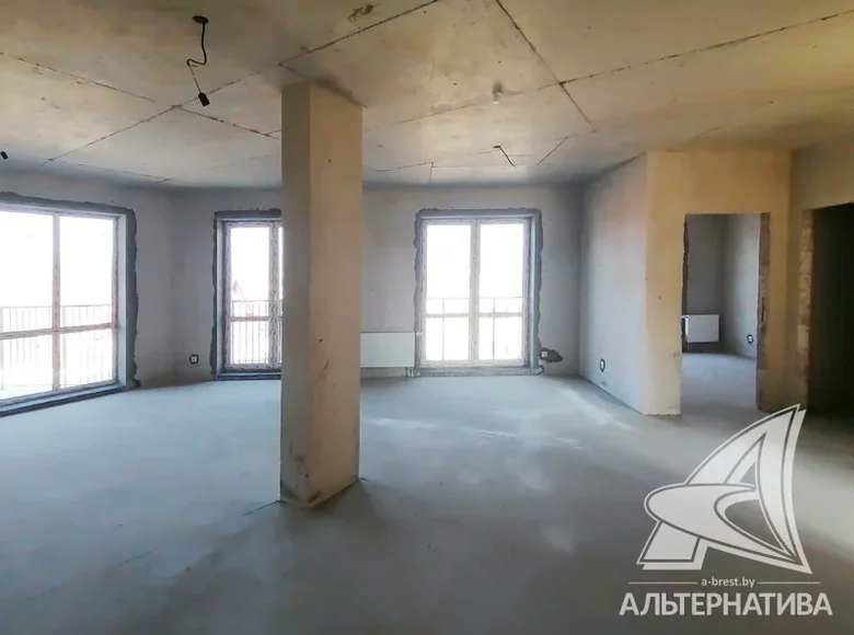 Mieszkanie 3 pokoi 82 m² Kobryń, Białoruś