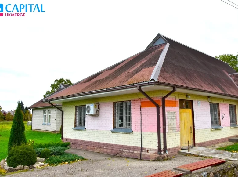 Commercial property 75 m² in Sesuoliai, Lithuania