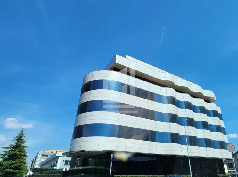 Gewerbefläche  in Podgorica, Montenegro