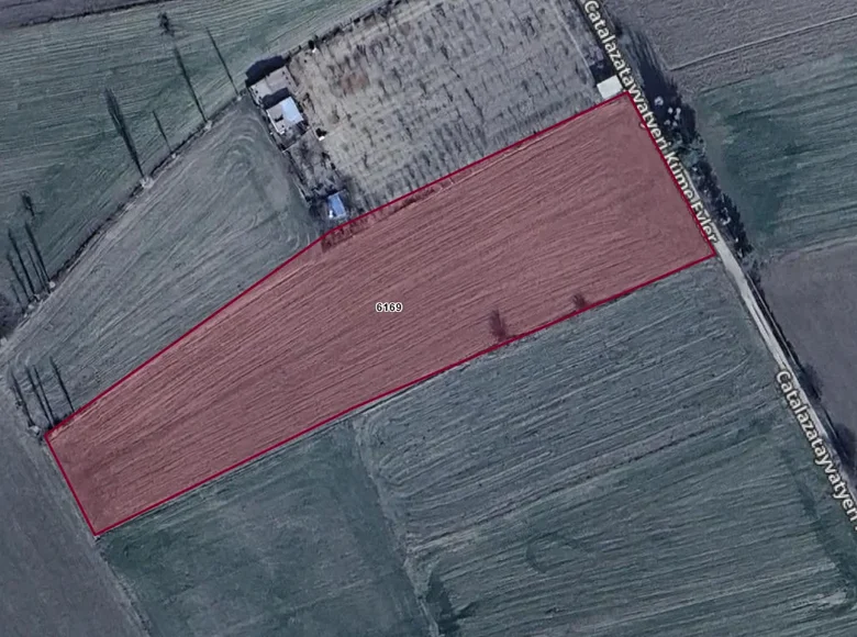 Land 8 m² Senirce, Turkey