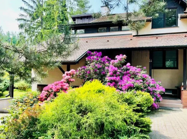 6 room house 290 m² Piaseczno, Poland