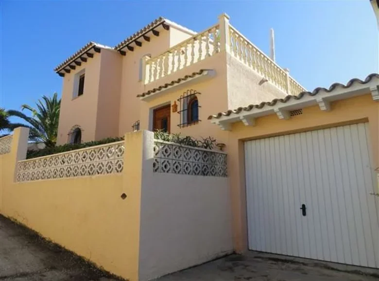 Bungalow 4 Schlafzimmer  Calp, Spanien
