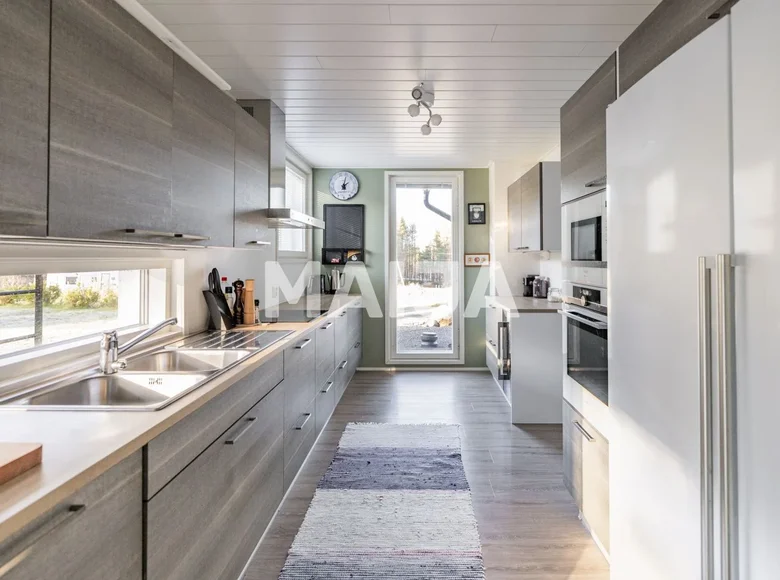 Дом 5 комнат 160 м² Rautiosaari, Финляндия