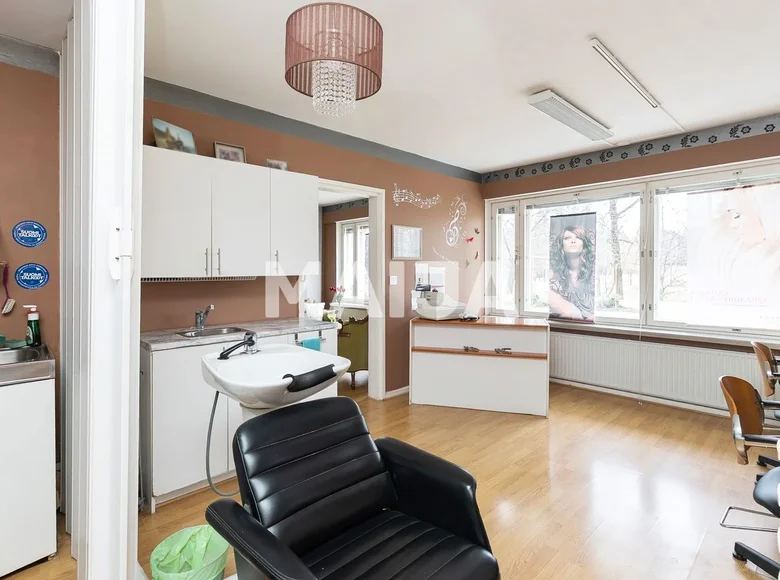 Büro 37 m² Mantsala, Finnland