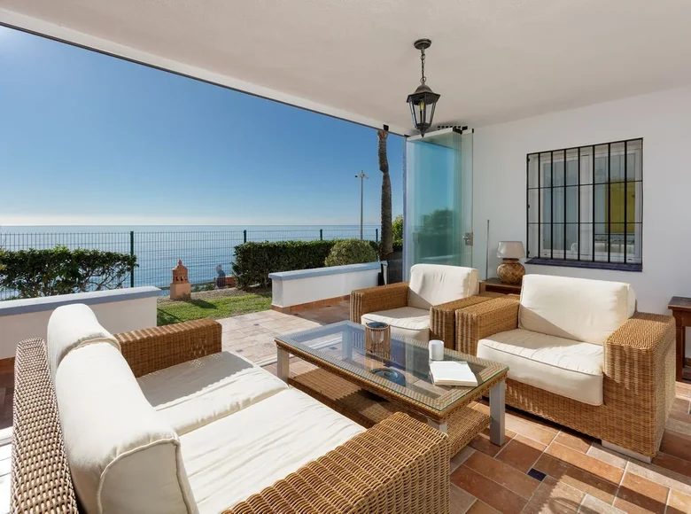 3 bedroom apartment 127 m² Casares, Spain