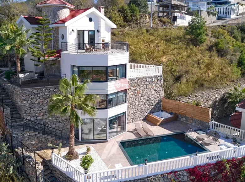 Maison 2 chambres 320 m² Kargicak, Turquie