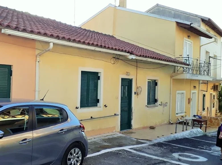 Villa mit 2 Schlafzimmern 97 m² Lefkimmi, Griechenland