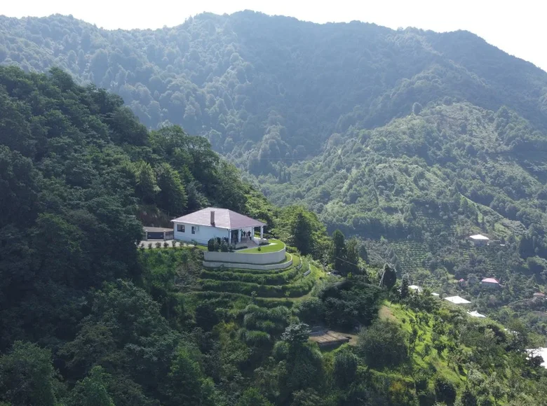 2 bedroom house 187 m² Chakvi, Georgia