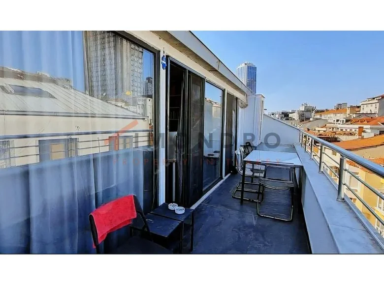 Квартира 2 комнаты 63 м² Шишли, Турция