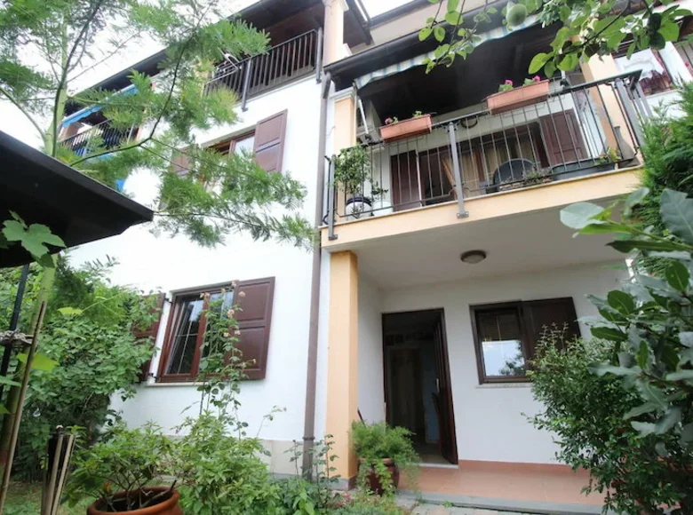 Townhouse 5 bedrooms 177 m² Secovlje Sicciole, Slovenia