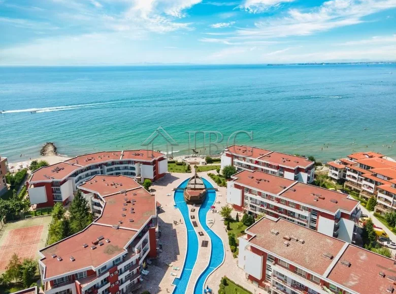 Квартира 2 комнаты 72 м² Святой Влас, Болгария