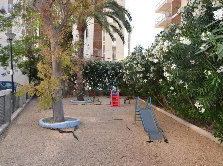 Квартира 2 спальни 48 м² Бенидорм, Испания