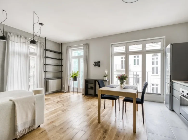 Appartement 2 chambres 44 m² en Varsovie, Pologne