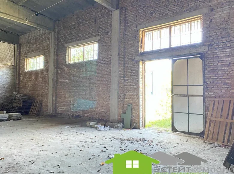 Entrepôt 891 m² à Slonim, Bélarus