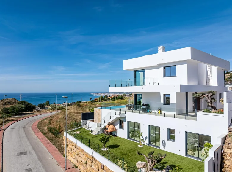 4 bedroom Villa 435 m² Benalmadena, Spain
