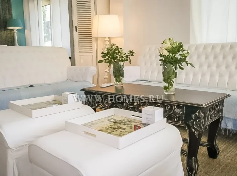 5-Schlafzimmer-Villa 286 m² Akrotiri, Zypern