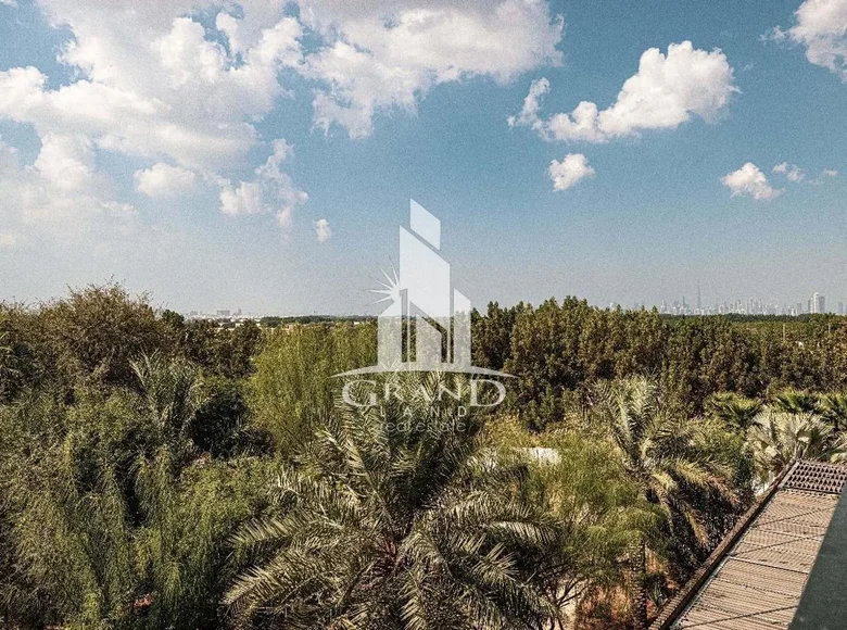 Apartamento 2 habitaciones 1 414 m² Dubái, Emiratos Árabes Unidos