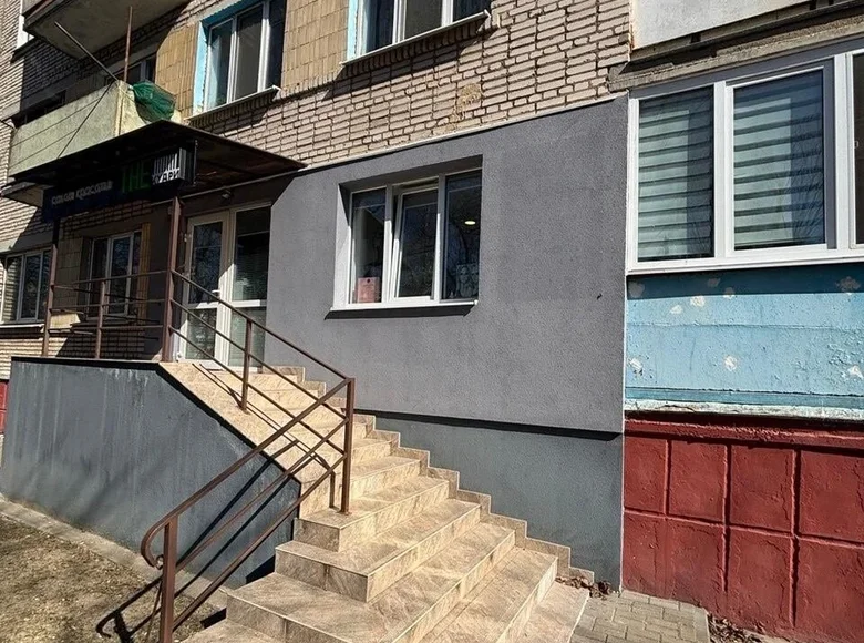 Tienda 24 m² en Baránavichi, Belarús